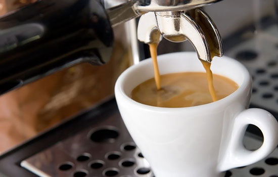 Кофемашина AEG не наливает кофе
